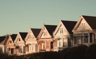 Novas regras do Minha Casa, Minha Vida entram em vigor: ampliação do acesso à moradia popular e redução de taxas