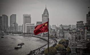 Em resposta, a missão chinesa na Europa emitiu um comunicado na terça-feira afirmando que o comunicado da OTAN sobre a China ignorava fatos básicos,