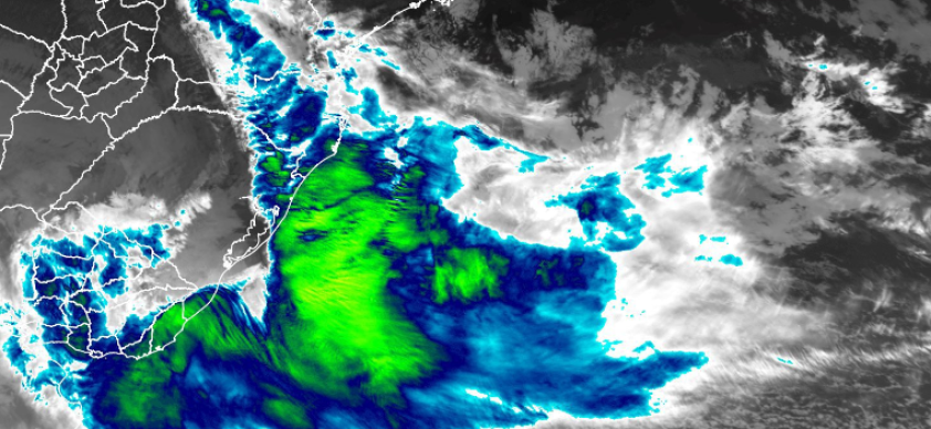Em Santa Catarina, as chuvas trazidas pelo ciclone extratropical causaram transtornos em cidades do Alto Vale do Itajaí, como Presidente Getúlio, Ibirama e Vitor Meireles. Quedas de barreiras e inundações pontuais foram registradas nessas localidades.