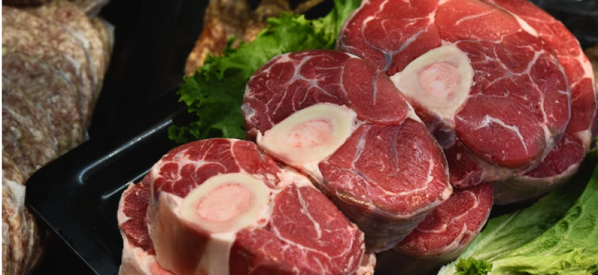 O tempero adiciona uma variedade de sabores à carne, realçando seu sabor natural e tornando-a mais deliciosa. Diferentes combinações de temperos podem criar perfis de sabor únicos e interessantes.