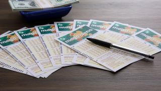 Mega-Sena acumula e prêmio atinge R$ 144 milhões