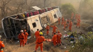 Acidente em Alagoas: 15 mortos em ônibus clandestino