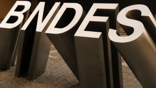 BNDES aprova R$ 280 milhões para fábrica de baterias da WEG