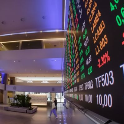 Bolsa Brasileira: correção acentuada após recorde histórico